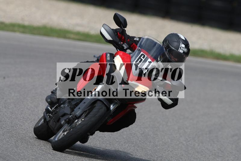 /Archiv-2022/59 31.08.2022 FM Mannhard ADR/Gruppe Mototrend/61